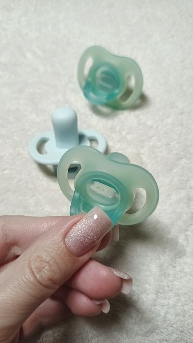 Соска пустушка Tommee Tippee 6 міс, світяться в темряві