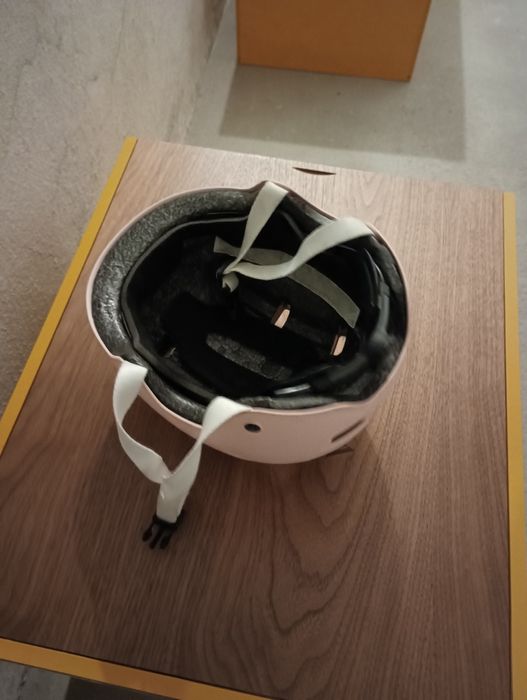 Capacete cor de rosa tamanho S para patins skate trotinetes etc...