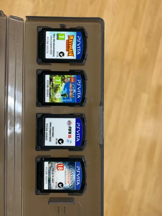 Gry na PS VITA Dla Dzieci | LEGO | Fifa | COD | Assasin