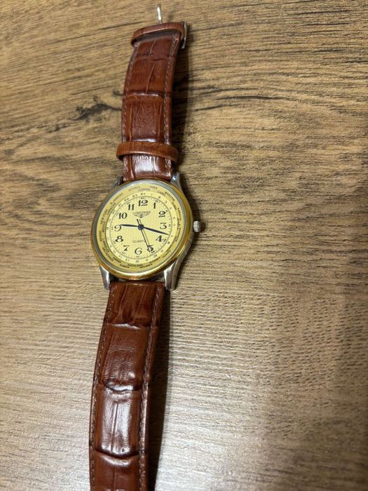 Годинники наручні фірмові: "Longines"