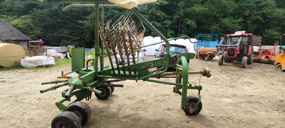 Zgrabiarka karuzelowa Krone KS 3.50/10