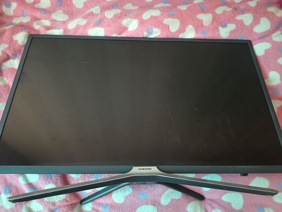 Телевізор Samsung UE32M5500AU(На запчастини!)