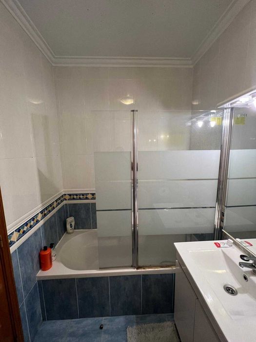 Quarto na gare do oriente- Despesas incluídas