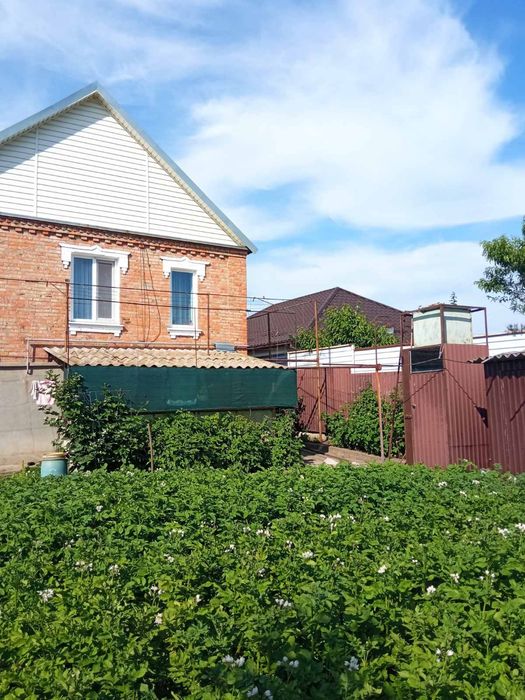 продам дом 2 этажный