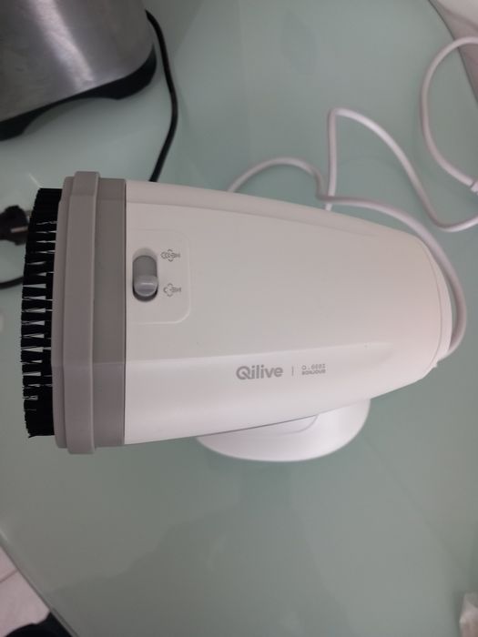 Ferro con Caldeira Qilive e Escova de Engomar Qilive