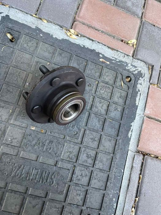 Ступица на крайслер 300с