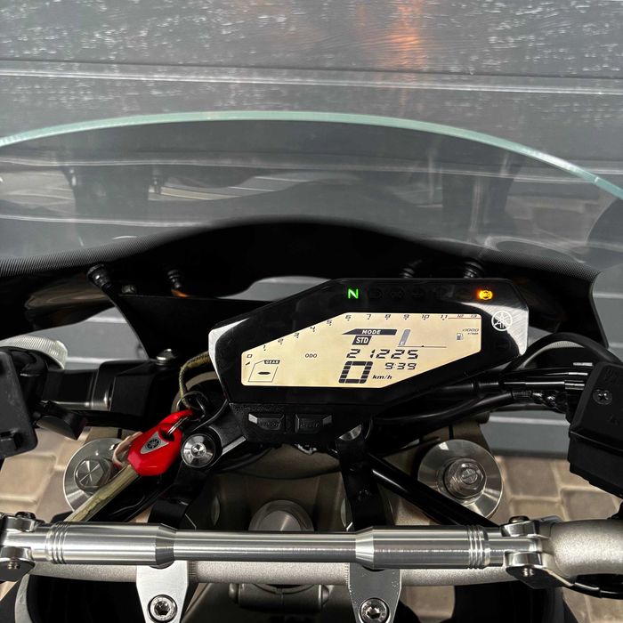 Продам мотоцикл Yamaha MT-09 (1785)