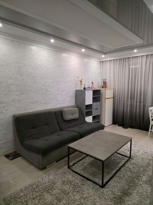 Сучасна квартира в Херсоні . Район Сільпо .