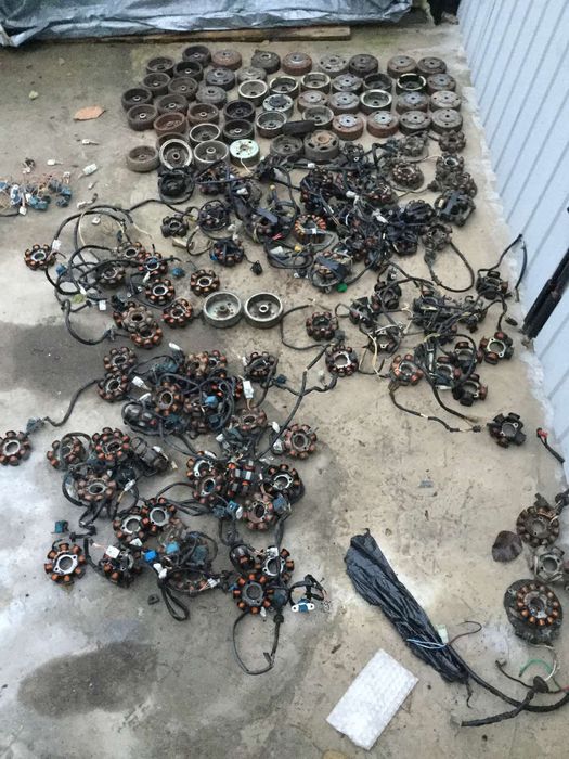 Магнит генератора б у Suzuki lets (address 110 honda dio yamaha jog)