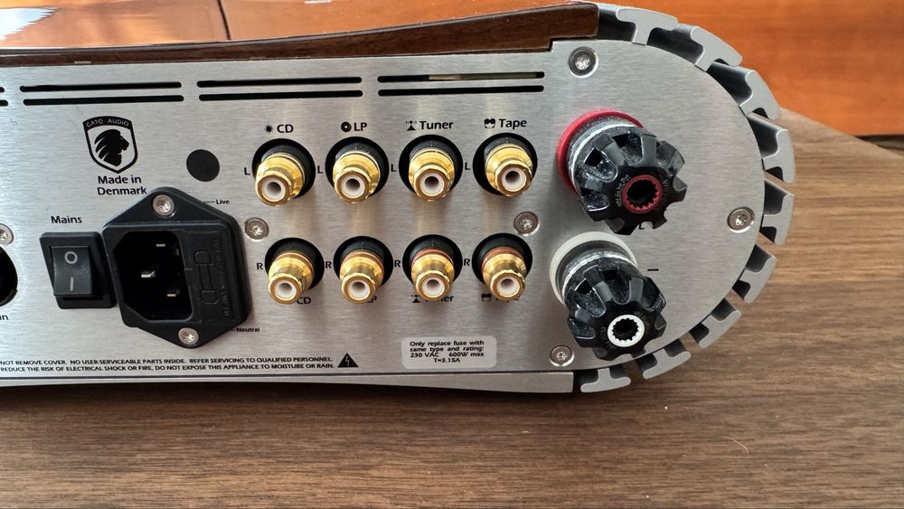 Amplificador integrado Gato Audio AMP-150 AE