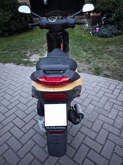 Skuter marki piaggio