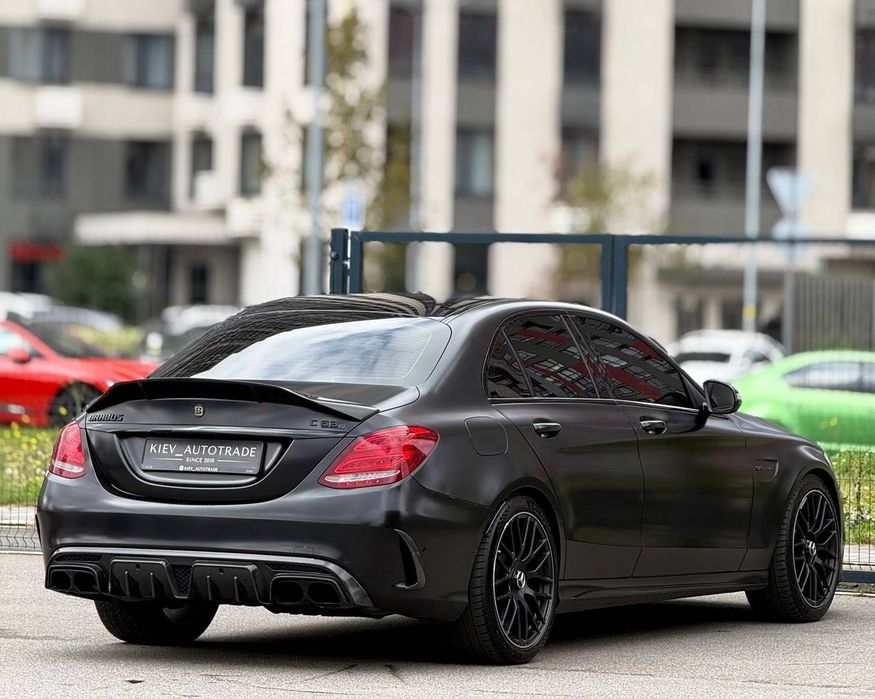 Mercedes-Benz C63s AMG