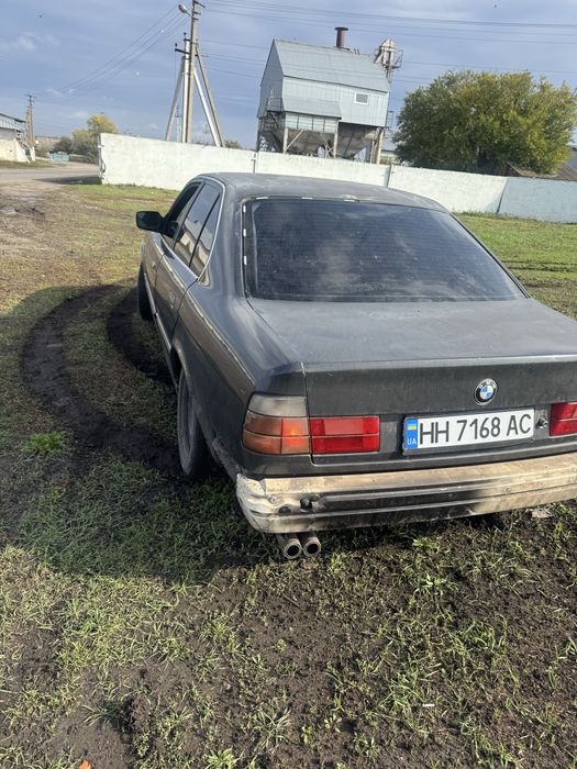 продам беху е34 м50б25