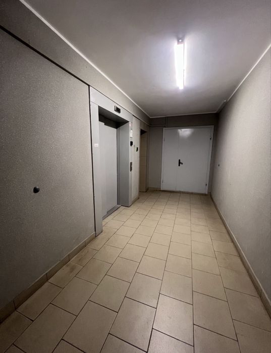 Власник. Продам 3-х кім. з ремонтом. Метро Деміївська 2хв, Держ прогрм