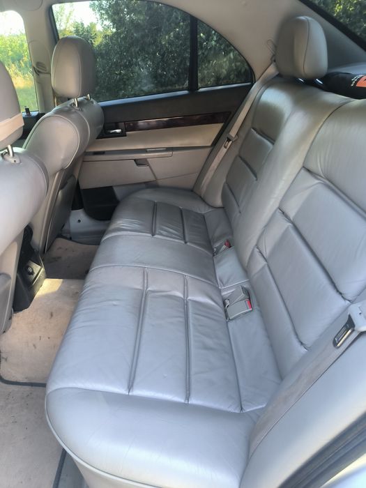 Opel Omega B 2.6