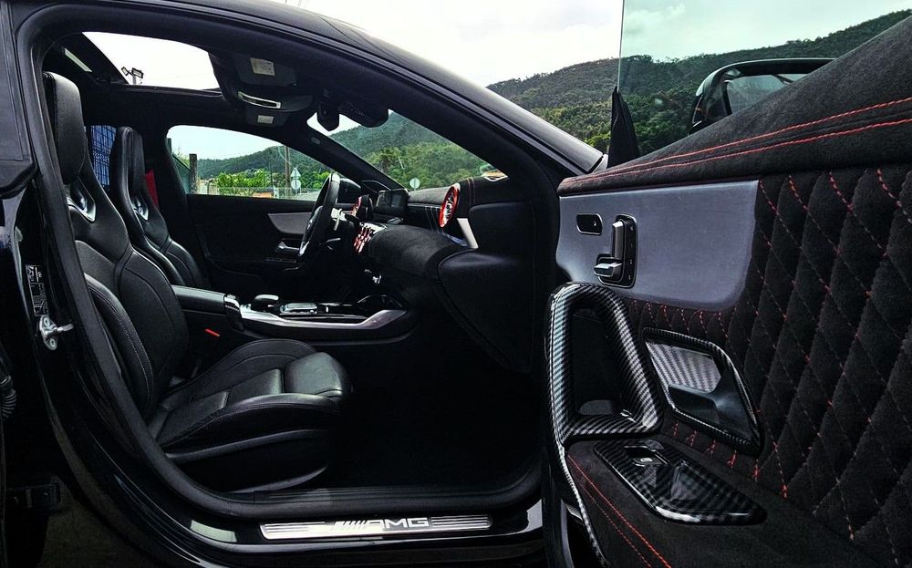 Mercedes-Benz CLA 45 AMG S 4Matic+ Speedshift 8G-DCT Line Premium