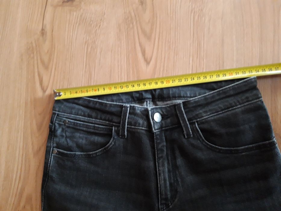 Spodnie jaensowe Skinny roz. 25/30 długość 7/8