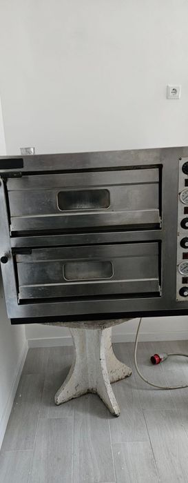 Forno de pizza industrial