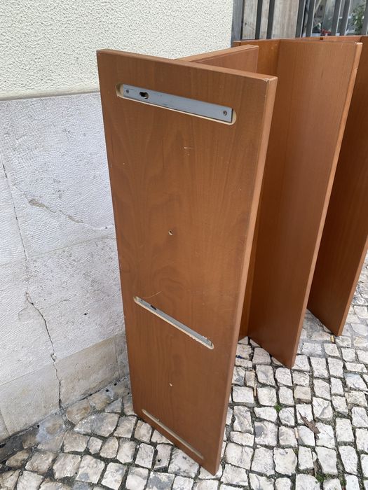 4 Prateleiras em T madeira maciça