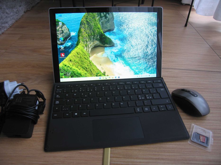 Microsoft Surface Pro 7