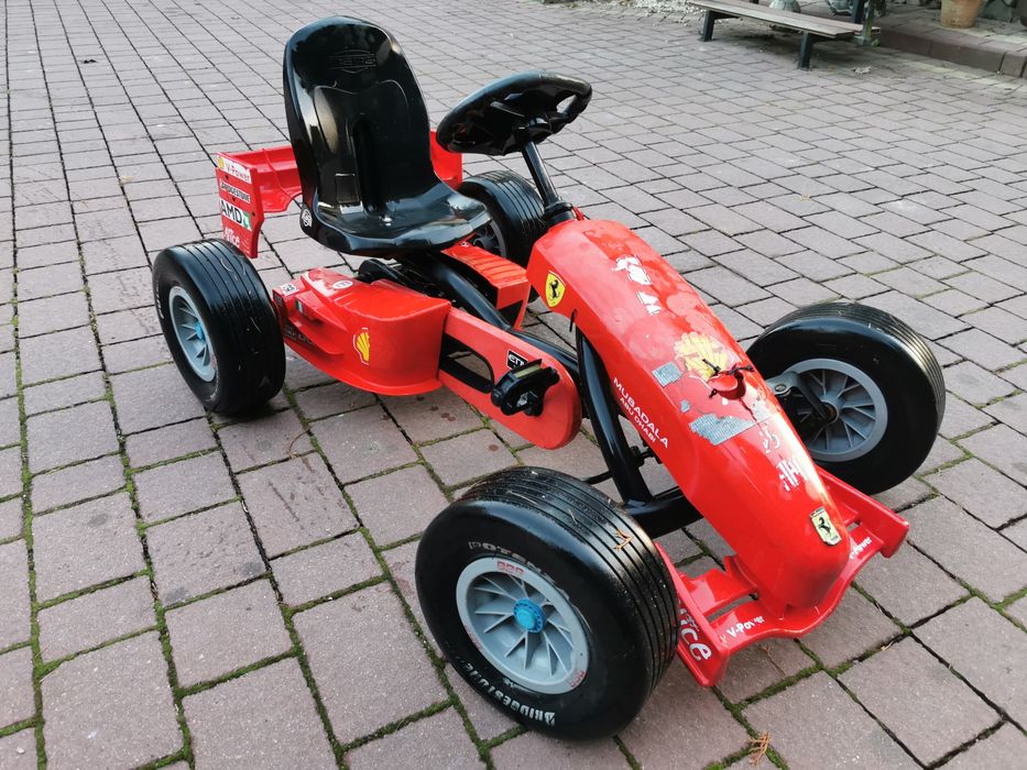 Gokart na pedała Ferrari masywny samochód na pedała transport