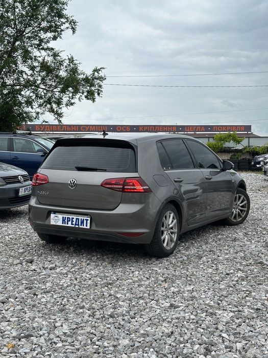 Продам Volkswagen e-Golf 2014 рік можлива розстрочка, кредит, обмін!