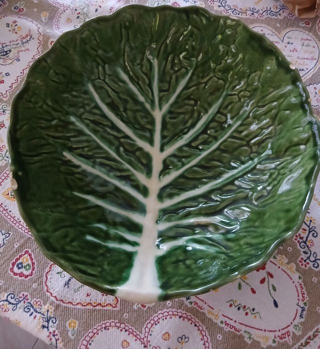 Fruteira em forma de couve
