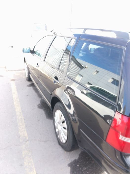 Aвто Volkswagen Golf