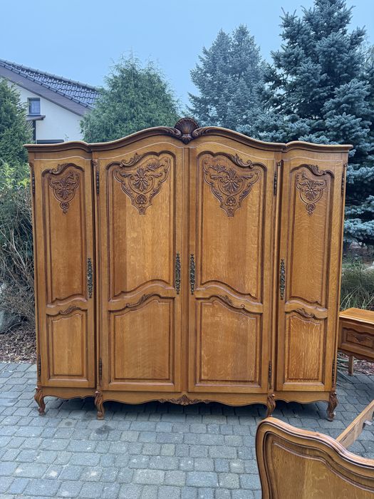 Zestaw mebli ludwikowskich do sypialni Ludwik XV