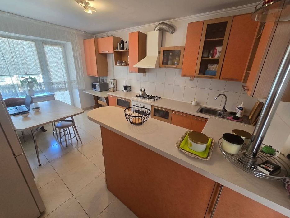 Продаж 3 кім квартири в Центрі