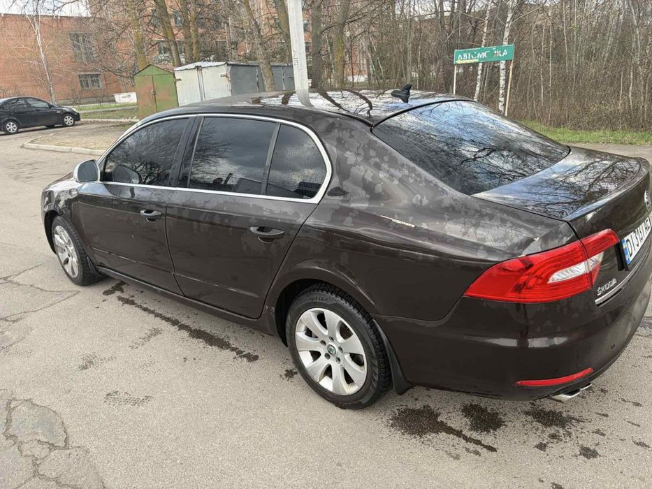 Skoda Superb 1.8