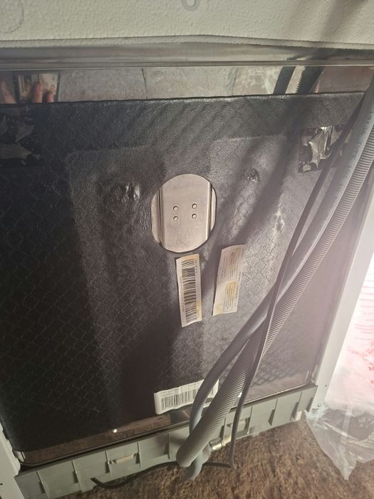 Vendo máquina de lavar loiça – INDESIT