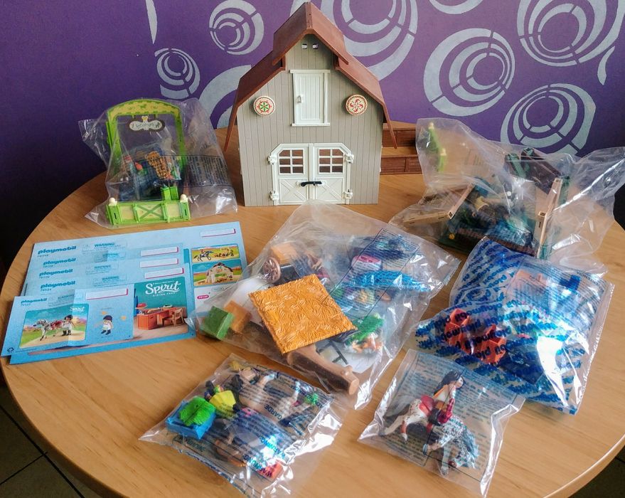 Playmobil 70118 Boks stajenny z Lucky Pru Abigail + 5 zestawów+gratis