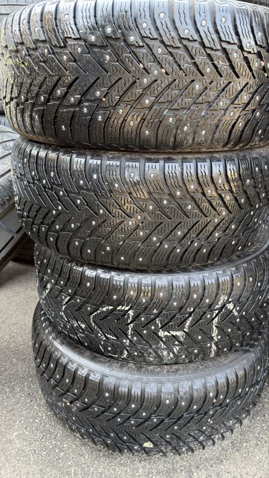 245/50/19  Nokian Hakkapeliitta 10 SUV