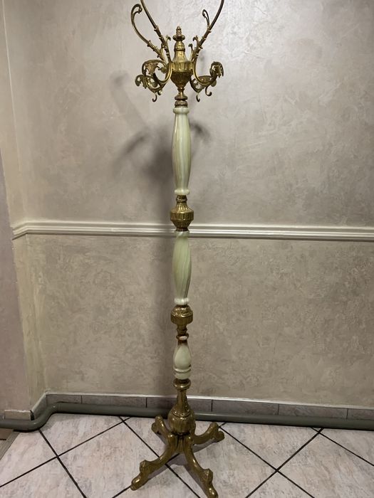 Вішалка бронза і онікс