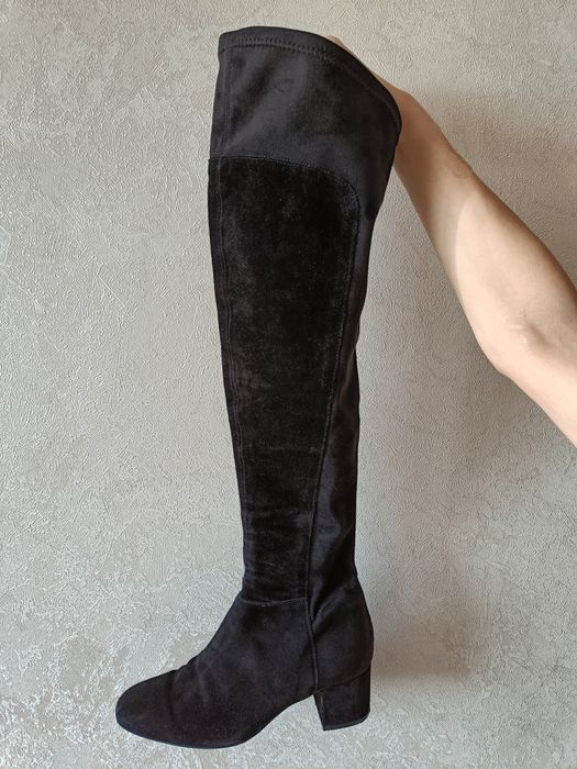 Жіночі замшеві чоботи, високі. 38-й розмір