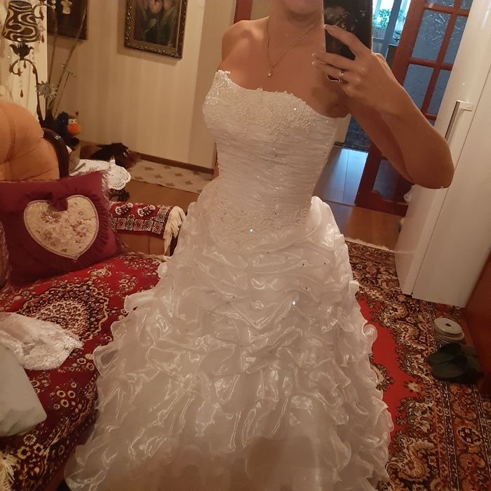 Свадебное платье