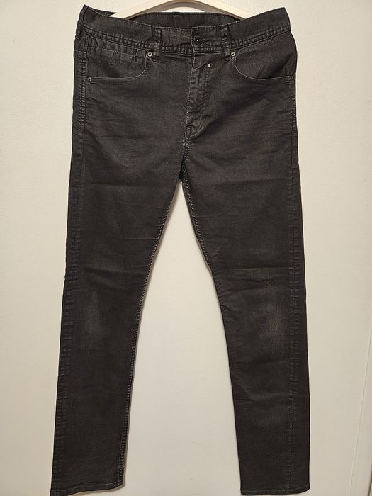 Spodnie męskie młodzieżowe czarne lekko gumowane