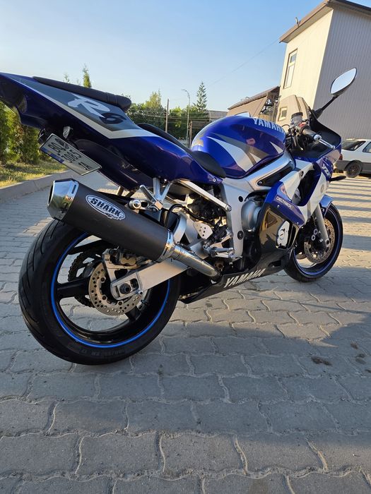 Yamaha R6 2002 року