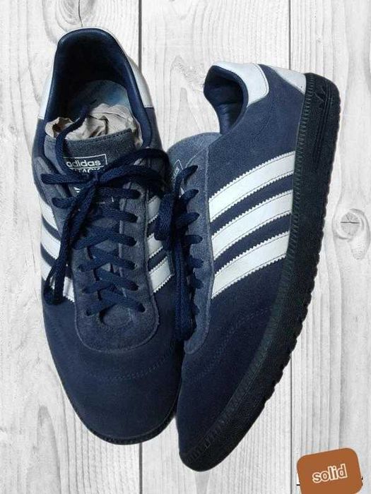 Кросівки темно сині замшеві від Adidas