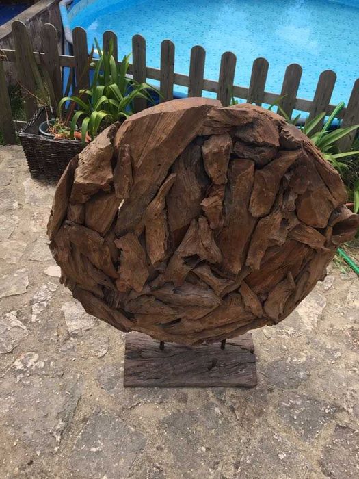 Peça única Arte Artesanal em Madeira!