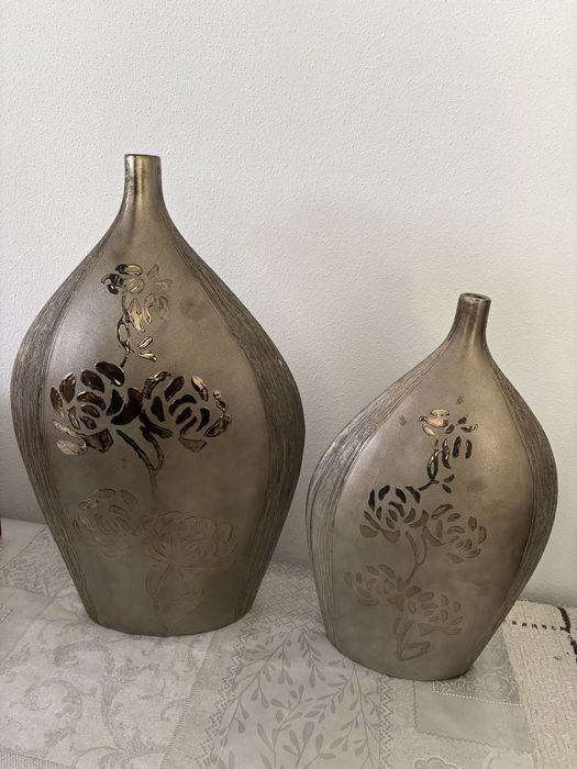 Vasos decorativos em cerâmica