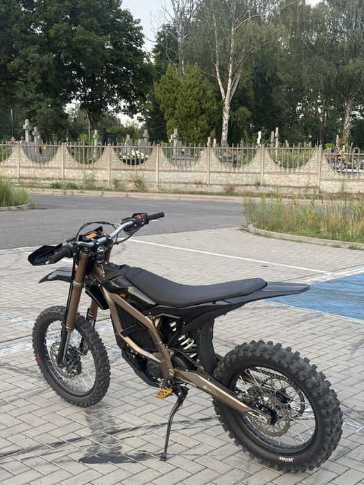 Surron ultra bee 2025