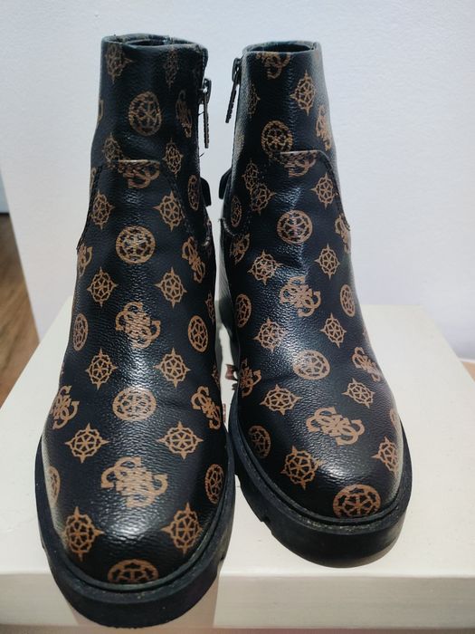 Botki damskie Guess 39