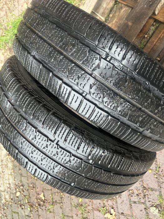 Шини зима 25 рік 225/75 R16c Nexen резина на бус
