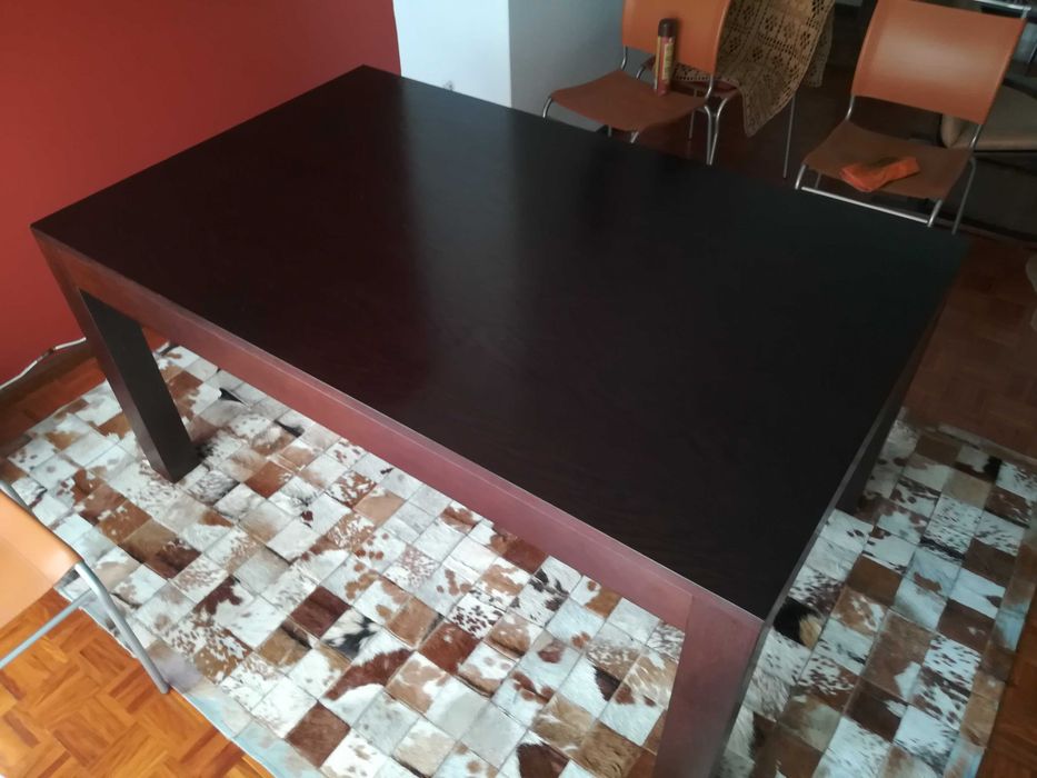 Mesa Astro - Sala de Jantar