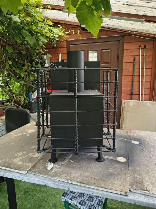 Piec do sauny do 12m3 opalany drewnem, mieści ok100-120kg kamieni