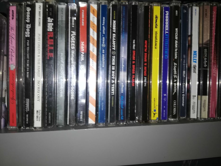 Zestaw 102 płyt cd z muzyka
