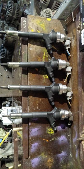 Wtryski wtrysk 1.7 CDTI DENSO 8-9737/6270-3 Zafira B Astra H Meriva