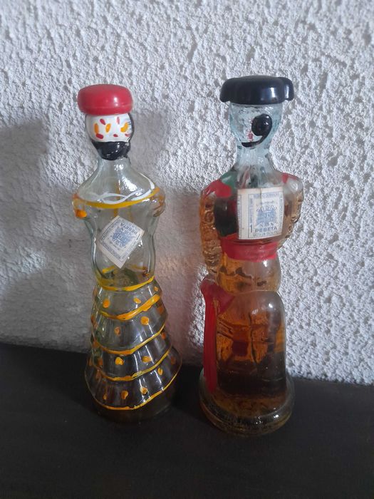 Garrafas Toureiro e Sevilhana